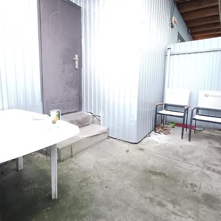 Дом С Удобствами, Возле 3 Городской Больницы Tjerkasy Eksteriør billede